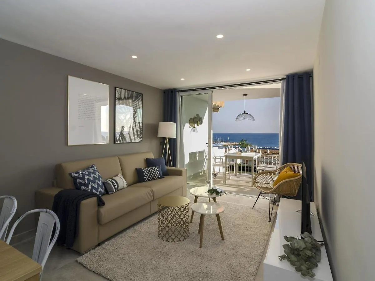 Sitges Spaces Sea View Paradise- 2 Bedrooms, 2 Bathrooms, Terrace, Amazing Sea Views 0*,